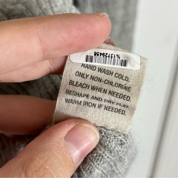 Ruehl No.925 Heathered Gray Cable Knit Henley Sweater - Picture 6 of 7